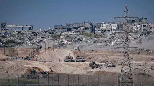 ИЗРАИЛЫН АРМИ ГАЗЫН ЗУРВАСЫН ОРШИН СУУГЧДЫГ НҮҮХИЙГ ШААРДАВ